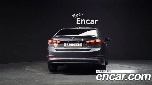 Hyundai Avante AD Special, 2016 4