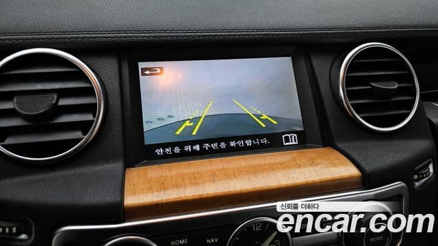 Land Rover Discovery 4 3.0 SDV6 SE, 2016 14