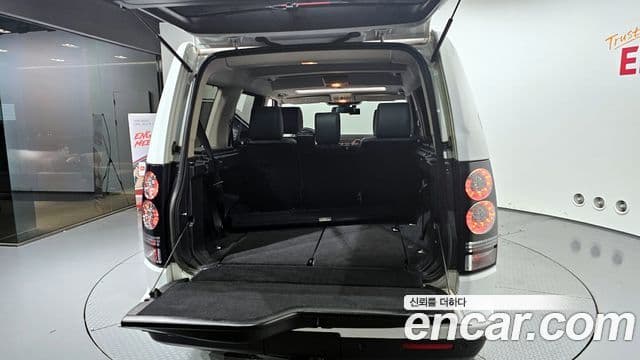 Land Rover Discovery 4 3.0 SDV6 SE, 2016 20