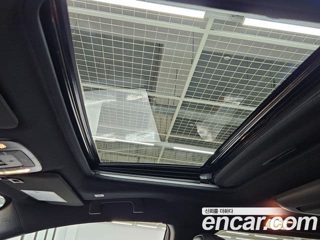 Toyota Sienna 4세대, 2025 12