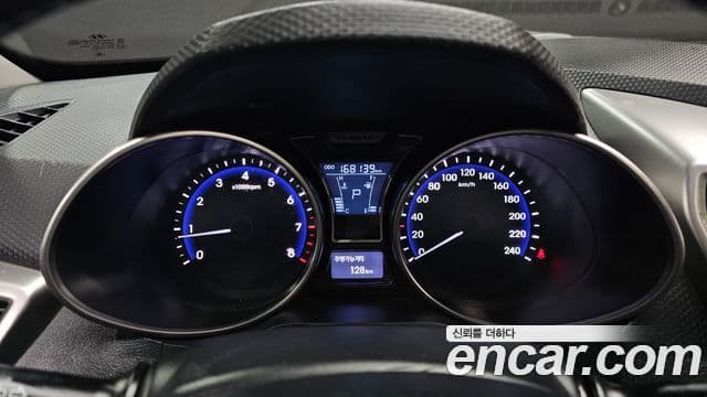 Hyundai Veloster Extreme, 2013 8