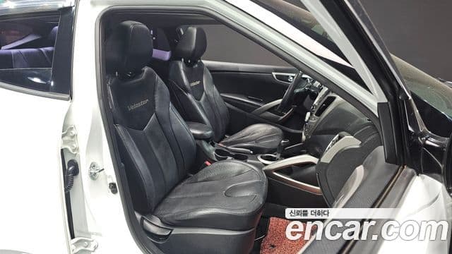 Hyundai Veloster Extreme, 2013 10