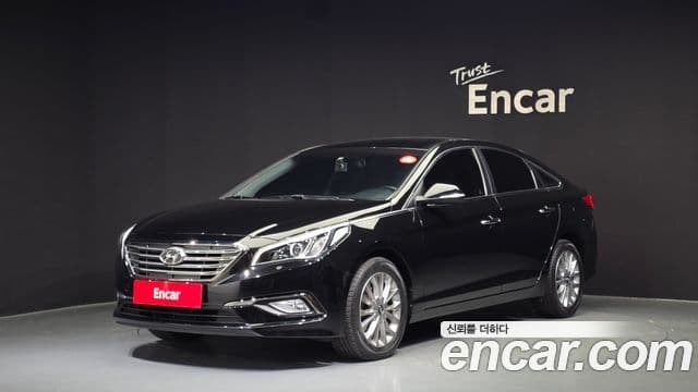 Hyundai LF Sonata Special, 2015 1