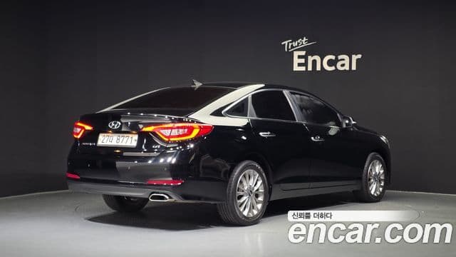 Hyundai LF Sonata Special, 2015 2