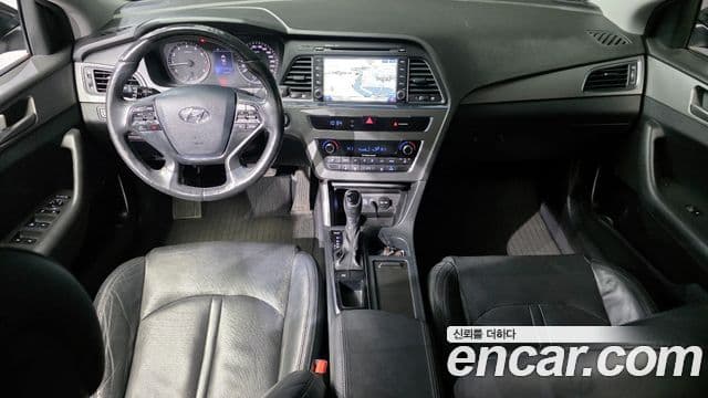 Hyundai LF Sonata Special, 2015 7