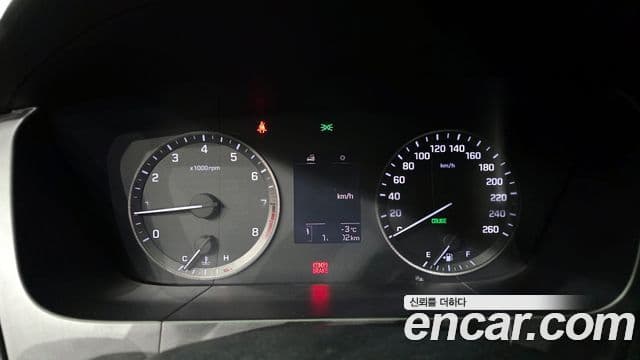 Hyundai LF Sonata Special, 2015 8