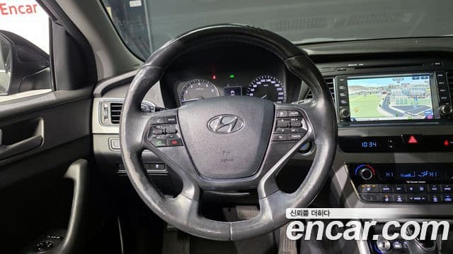 Hyundai LF Sonata Special, 2015 13