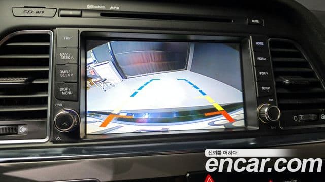 Hyundai LF Sonata Special, 2015 17