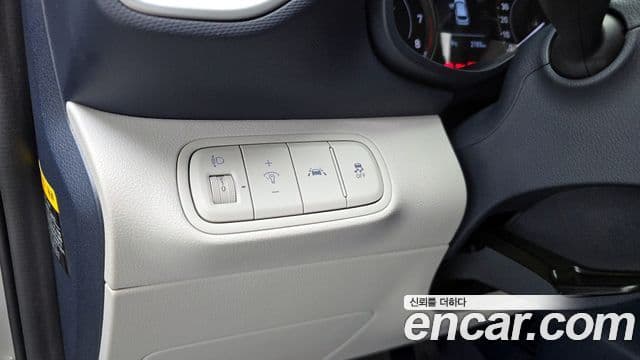 Hyundai Venue Modern, 2020 17