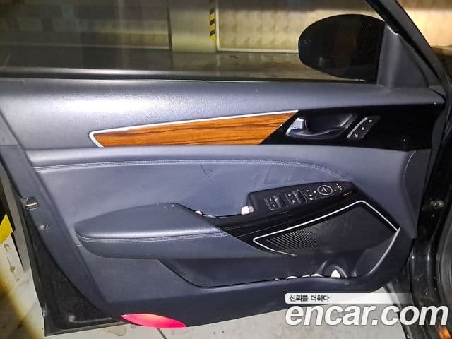 Kia All New K7 Noblesse, 2016 11