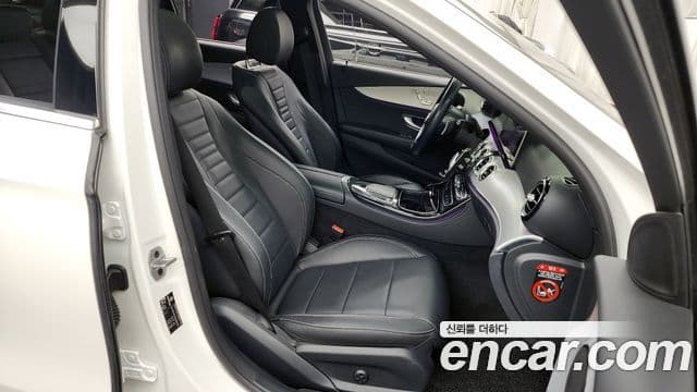 Mercedes-Benz E-класс W213 Avantgarde, 2021 11