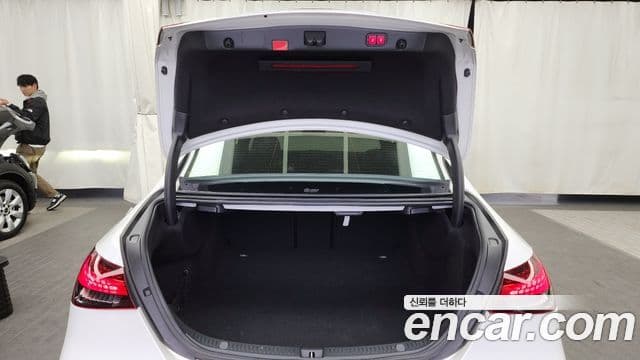 Mercedes-Benz E-класс W213 Avantgarde, 2021 20