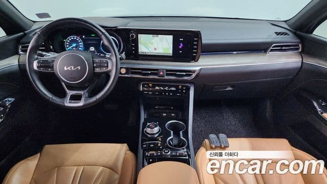 Kia K5 гибрид 3세대 Signature, 2023 7