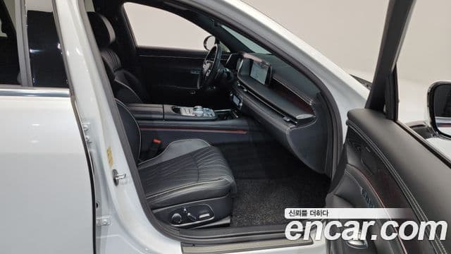 Genesis G90 (RS4) бензин 3.5 турбо AWD, 2023 11