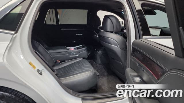 Genesis G90 (RS4) бензин 3.5 турбо AWD, 2023 12