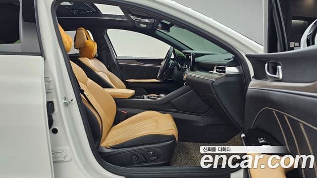 Kia K5 3세대 Signature, 2020 11