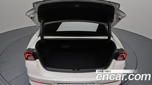 Kia K5 3세대 Signature, 2020 20