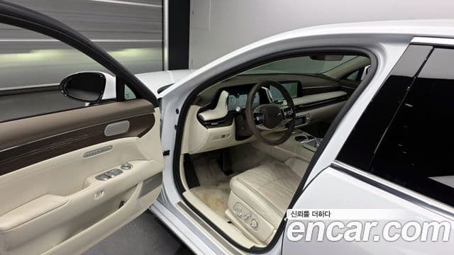 Genesis G90 (RS4) бензин 3.5 турбо AWD, 2023 10