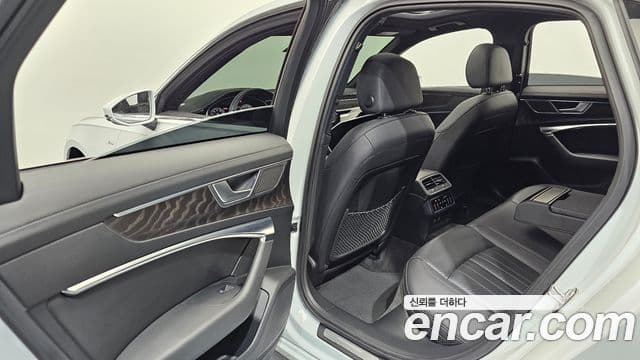 Audi A6 (C8) Premium, 2022 11