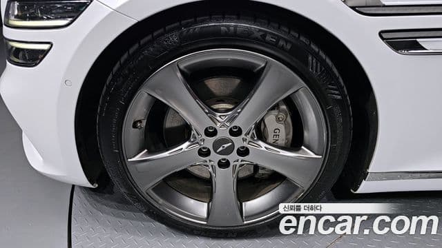 Genesis G80 (RG3) бензин 2.5 турбо AWD, 2023 все фото