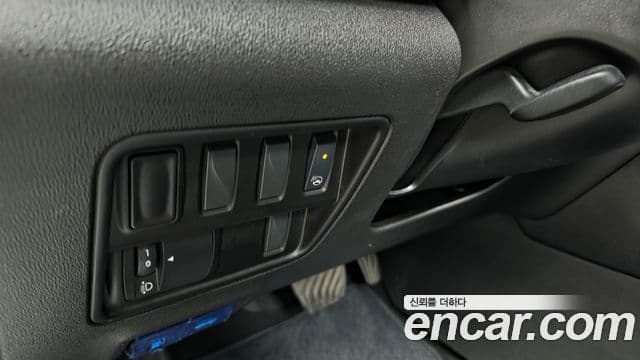 Renault Korea(Samsung) The / новый New QM6 2.0 LPe LE Signature 2WD, 2022 17