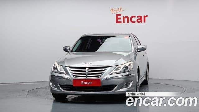 Hyundai Genesis Luxury, 2012 3