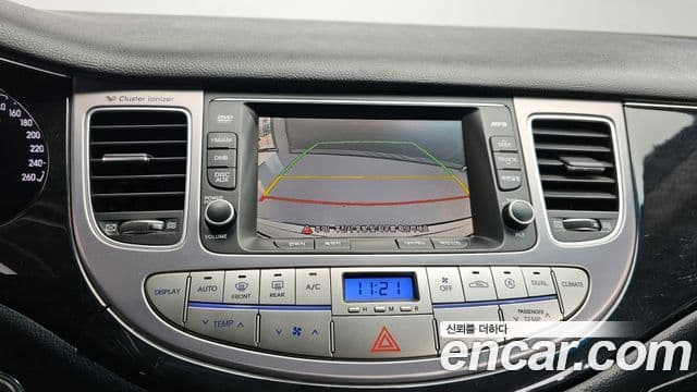 Hyundai Genesis Luxury, 2012 16