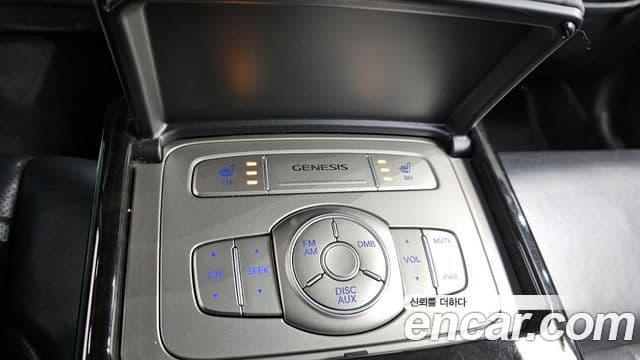 Hyundai Genesis Luxury, 2012 17