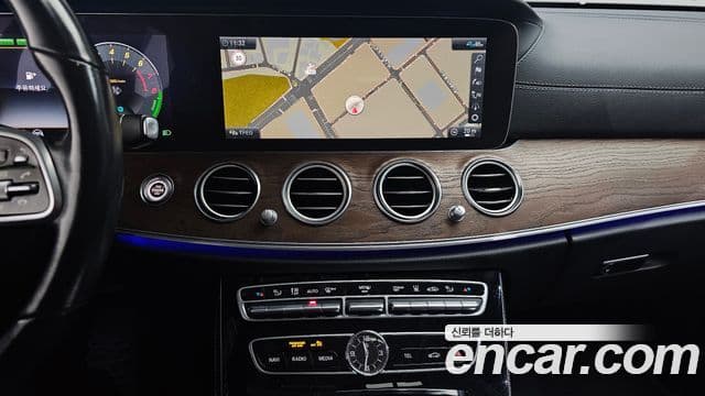 Mercedes-Benz E-класс W213 Exclusive, 2020 14