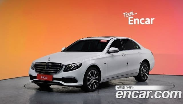 Mercedes-Benz E-класс W213 Exclusive, 2020 1
