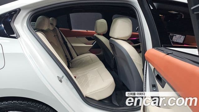 BMW 5시리즈 (G60) 530i xDrive M Sport, 2024 12