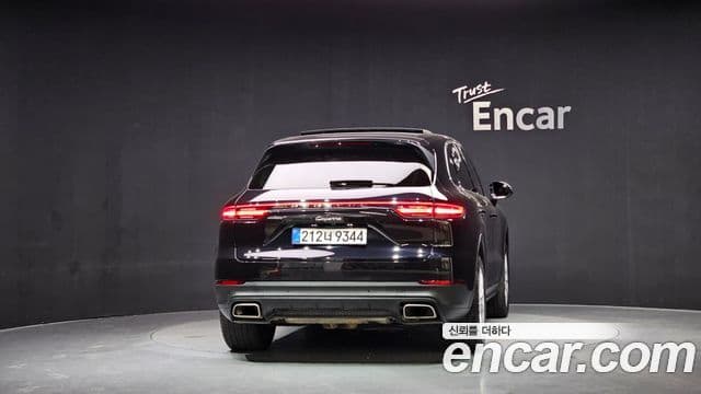 Porsche Cayenne (PO536), 2019 4