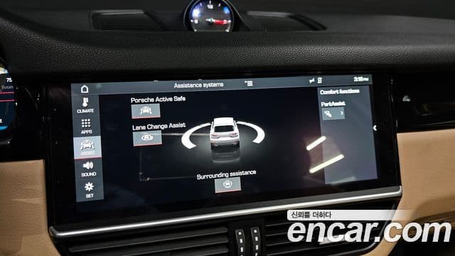 Porsche Cayenne (PO536), 2019 17