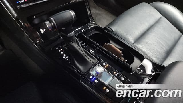 Kia K7 Premier Prestige, 2020 9