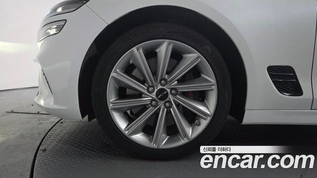 Genesis The / новый New G70 슈팅브레이크, 2024 все фото