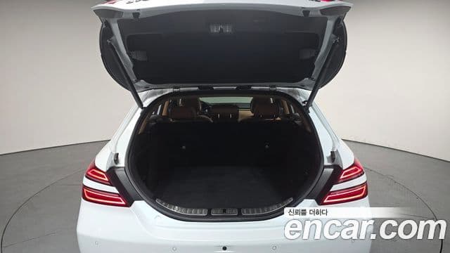 Genesis The / новый New G70 슈팅브레이크, 2024 20