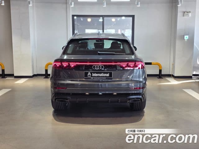 Audi Q8 (4M) Premium, 2026 3
