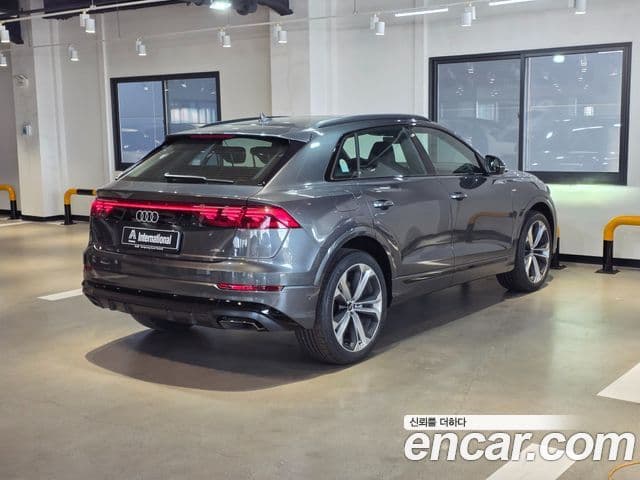 Audi Q8 (4M) Premium, 2026 4