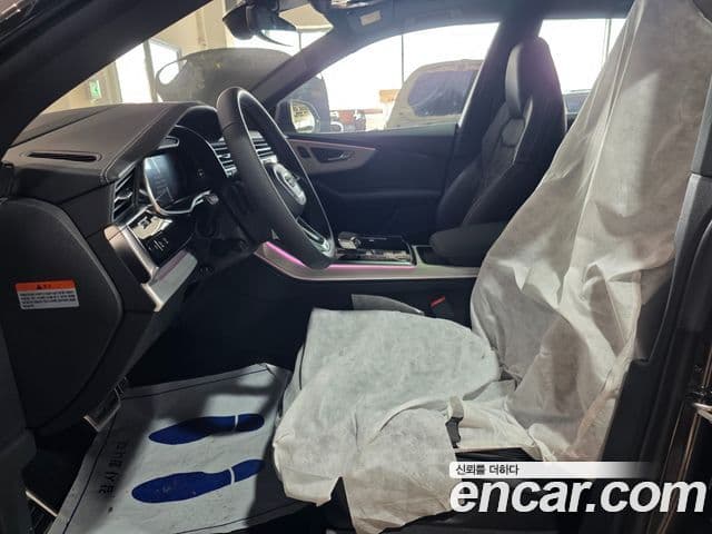 Audi Q8 (4M) Premium, 2026 15