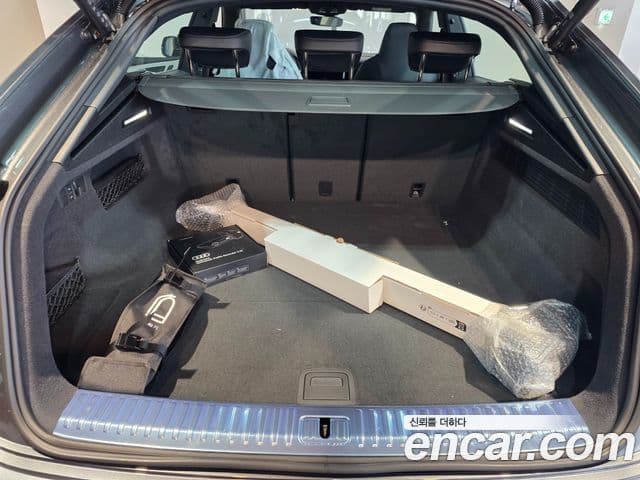 Audi Q8 (4M) Premium, 2026 19