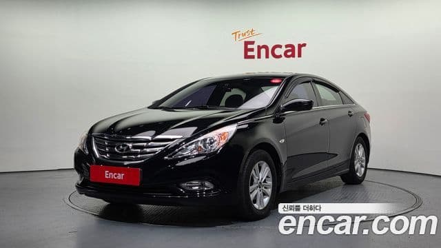 Hyundai YF Sonata Luxury, 2011 1