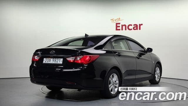 Hyundai YF Sonata Luxury, 2011 2