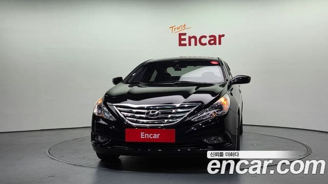 Hyundai YF Sonata Luxury, 2011 3