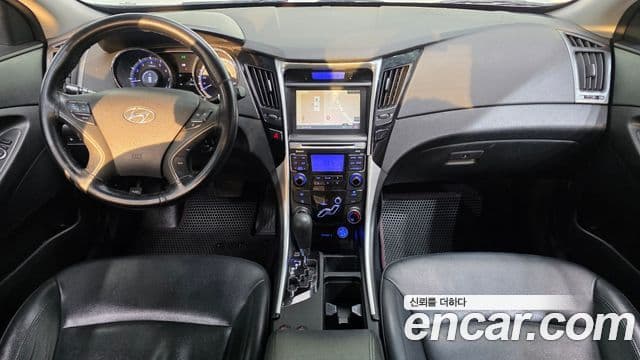 Hyundai YF Sonata Luxury, 2011 7