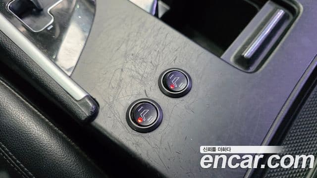 Hyundai YF Sonata Luxury, 2011 18