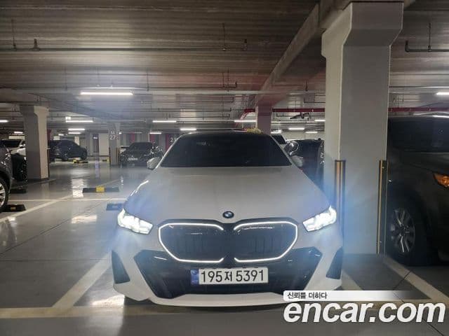 BMW 5시리즈 (G60) 520i Special Edition, 2024 1