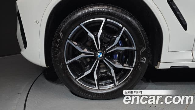 BMW X4 (G02) xDrive20i M Sport, 2022 все фото