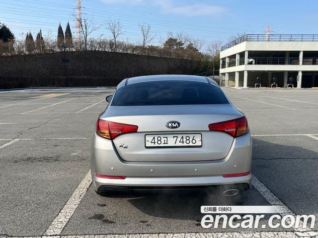 Kia K5 LPI Smart, 2013 6