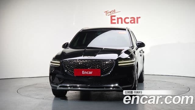 Genesis GV70, 2022 3