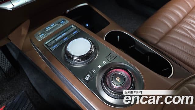 Genesis GV70, 2022 9